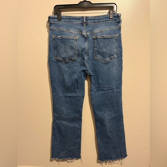 Pilcro Blue Denim Flare Cropped Jeans Women’s 32 Classic Casual Cotton Stretch - Picture 9 of 14